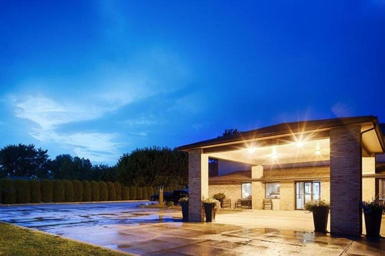 Baymont By Wyndham Robinson Hotel Ngoại thất bức ảnh