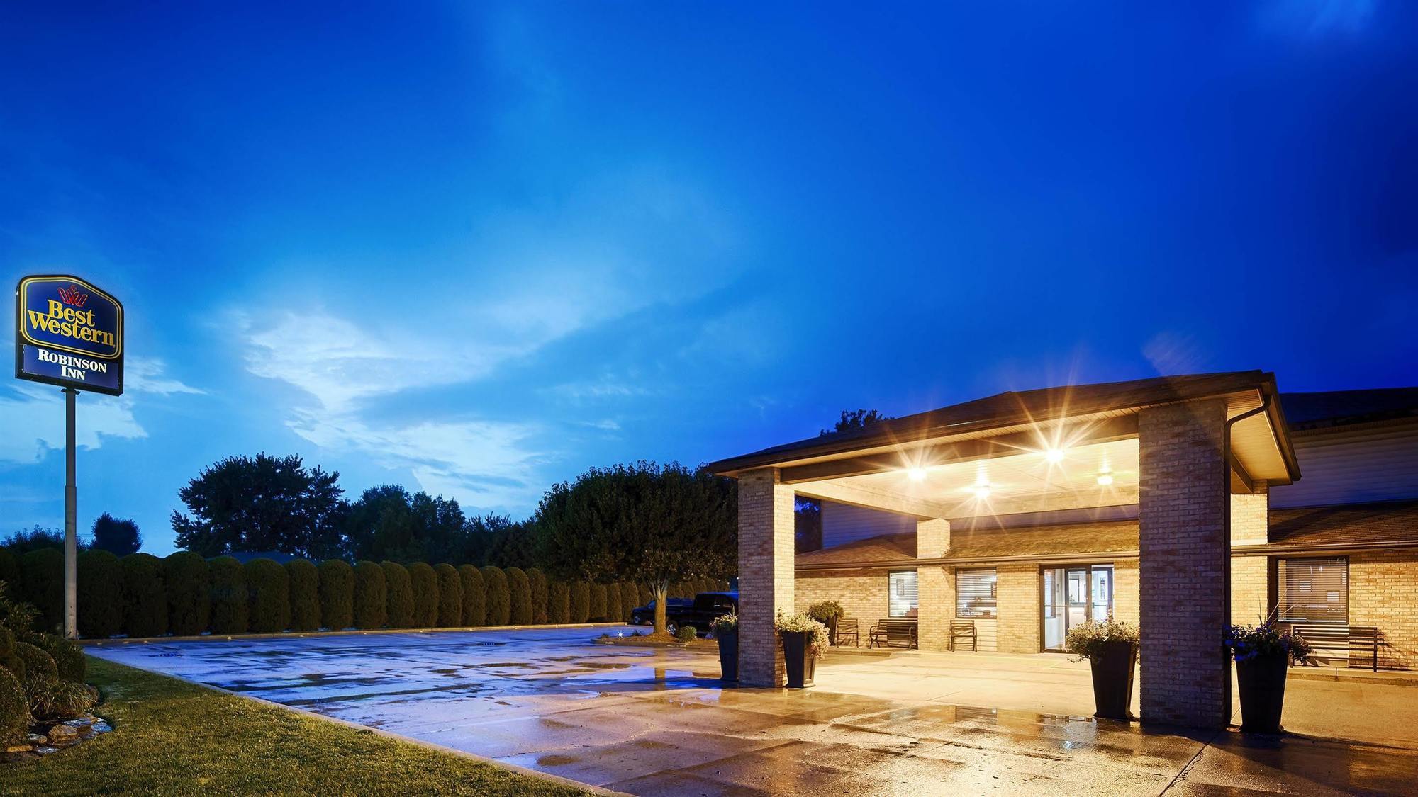 Baymont By Wyndham Robinson Hotel Ngoại thất bức ảnh